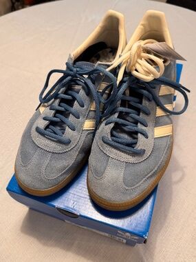 Adidas HANDBALL SPEZIAL Core Blue / Cream White Sneaker M10/EU44